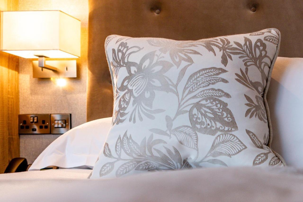 Gleesons Townhouse Booterstown Hotel Dublin Bagian luar foto