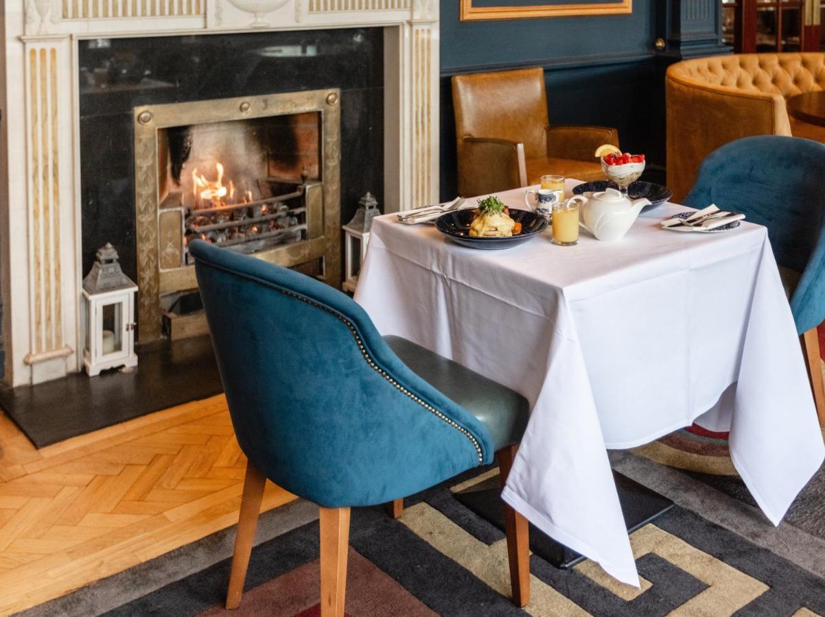 Gleesons Townhouse Booterstown Hotel Dublin Bagian luar foto